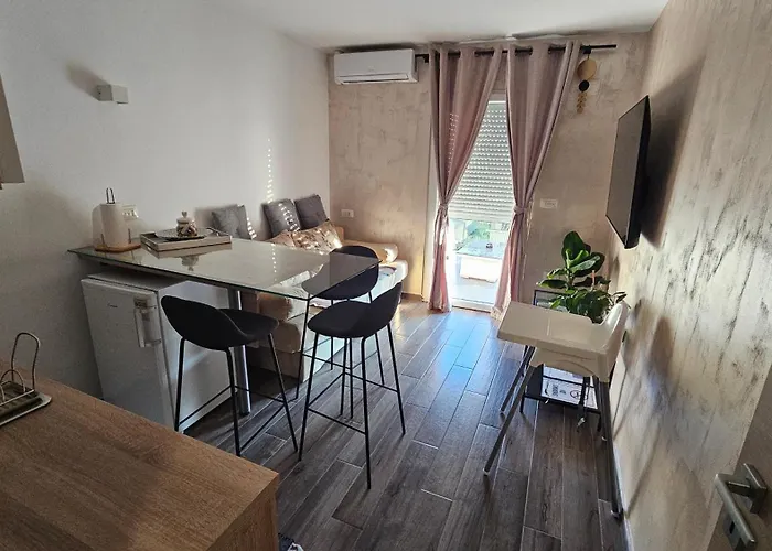 Natalia Appartement Valbandon